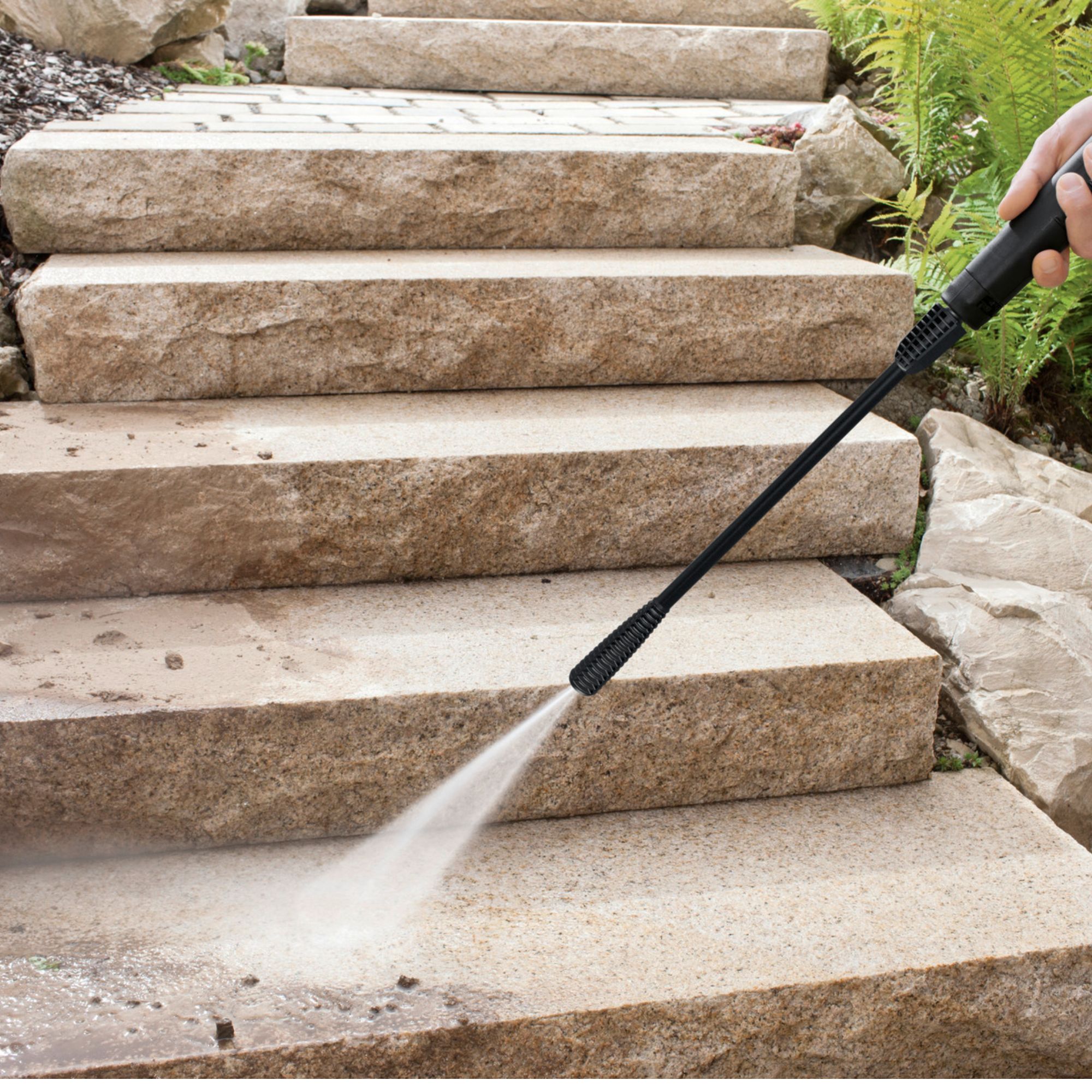 Máy xịt rửa đa năng có chỉnh áp Karcher K2 360 - 1 601-686 0