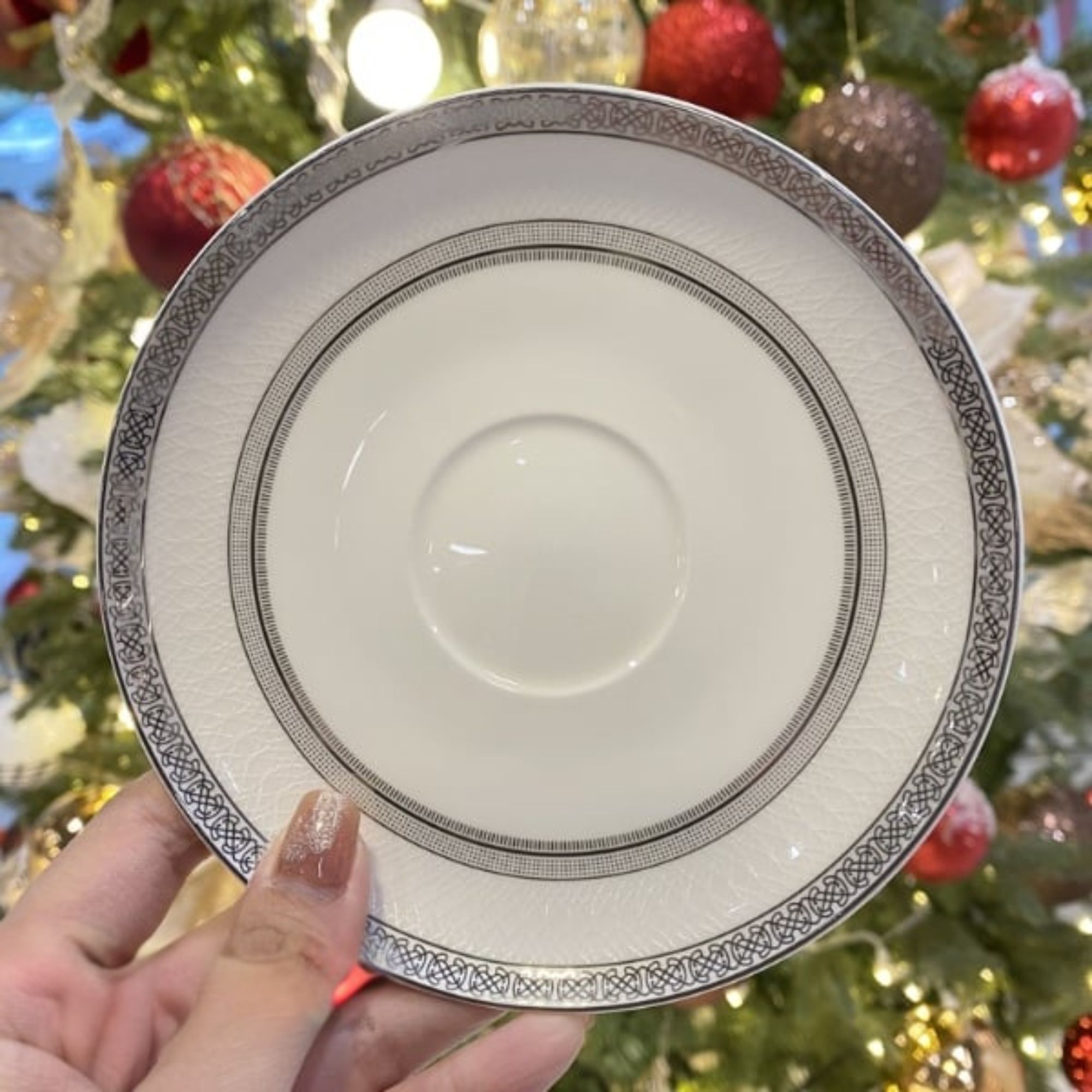 Bộ trà hoàng gia viền bạc Imperial thiết kế đậm nét châu Âu