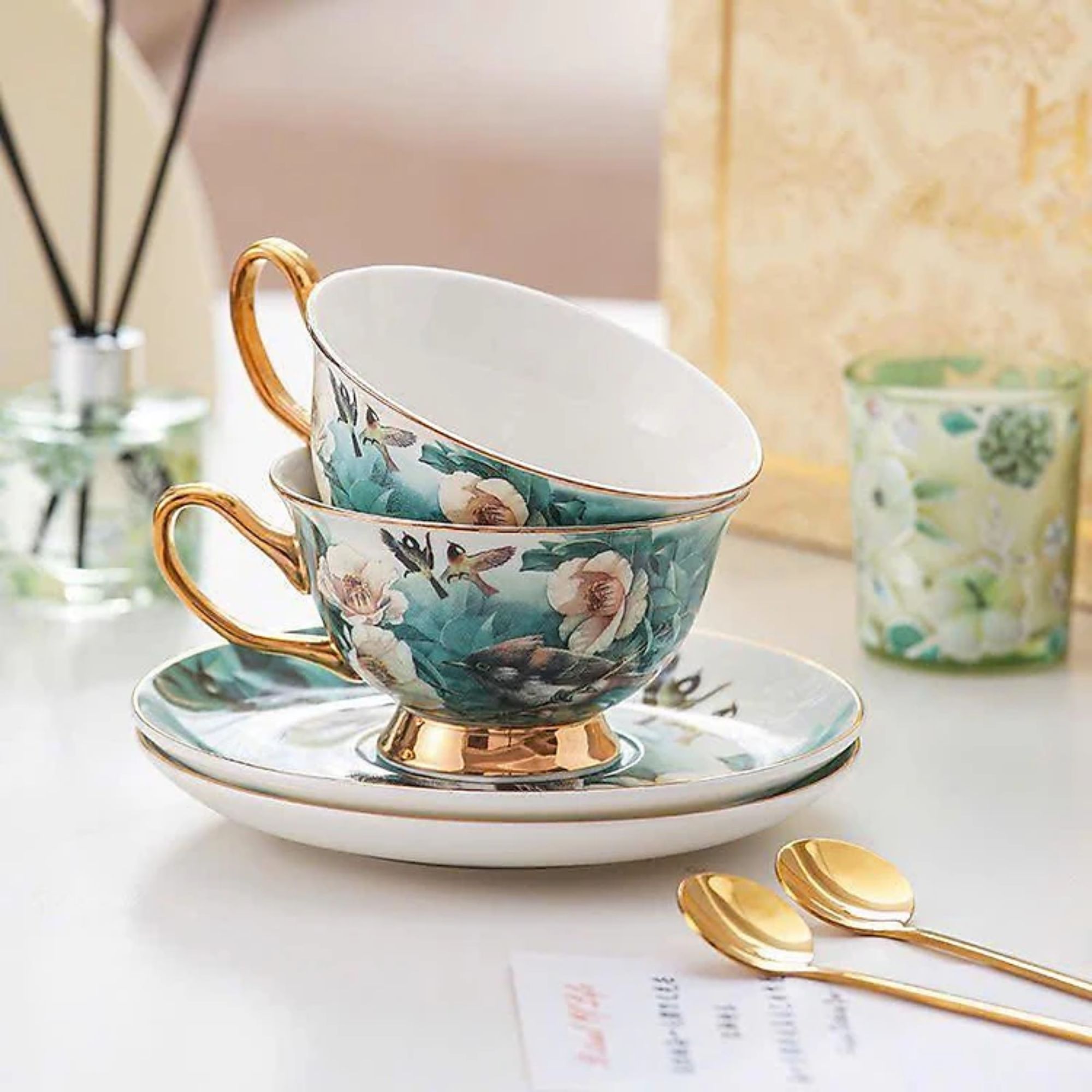 BỘ ẤM CHÉN SỨ CAO CẤP HOA VĂN CHIM - HOA NGHỆ THUẬT