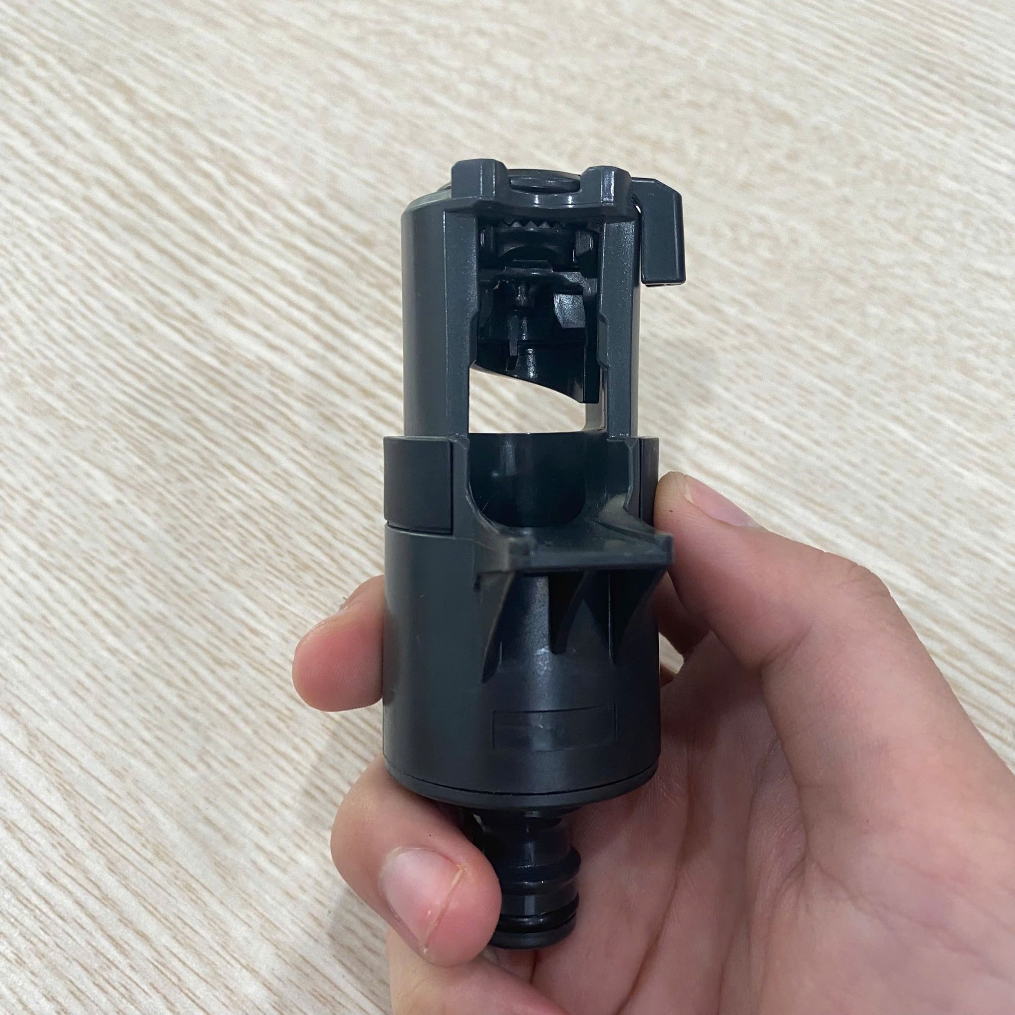 Đầu Chuyển Vòi Nước Takagi G5043CG