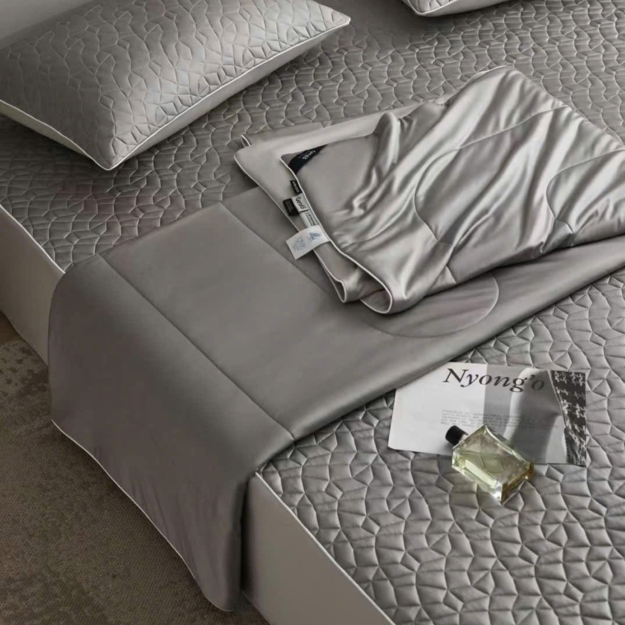 Chăn Băng Lạnh Markcross 2025 - Nâng Tầm Không Gian Nghỉ Dưỡng Thượng Lưu