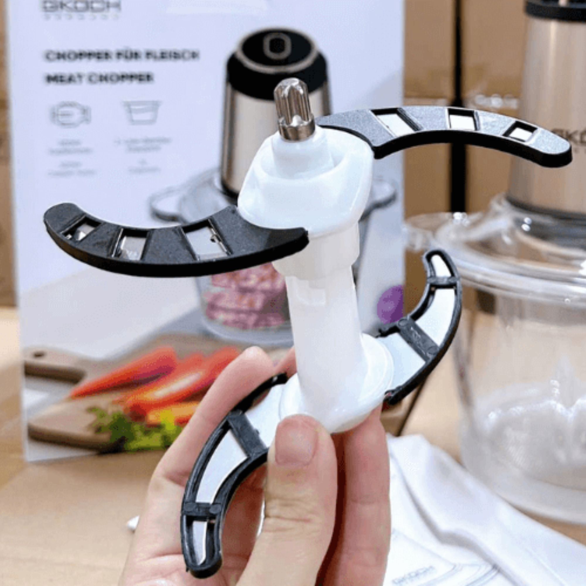 Máy Xay Thịt Gold GKÖCH 500W - Giải Pháp Chế Biến Thực Phẩm Toàn Diện