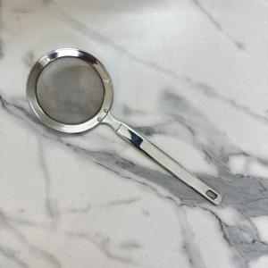 Vợt Inox Lọc Dầu, Vớt Bọt GUME GM- 26x8cm - Chuẩn Mực Dụng Cụ Bếp Chuyên Nghiệp