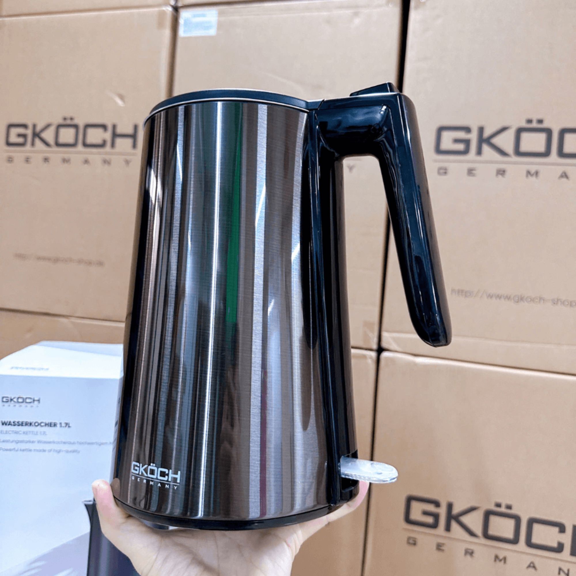 Ấm Siêu Tốc GKÖCH GERMANY 1 7L 1800W HB-K102 - Giải Pháp Đun Sôi Toàn Diện Cho Gian Bếp Hiện Đại