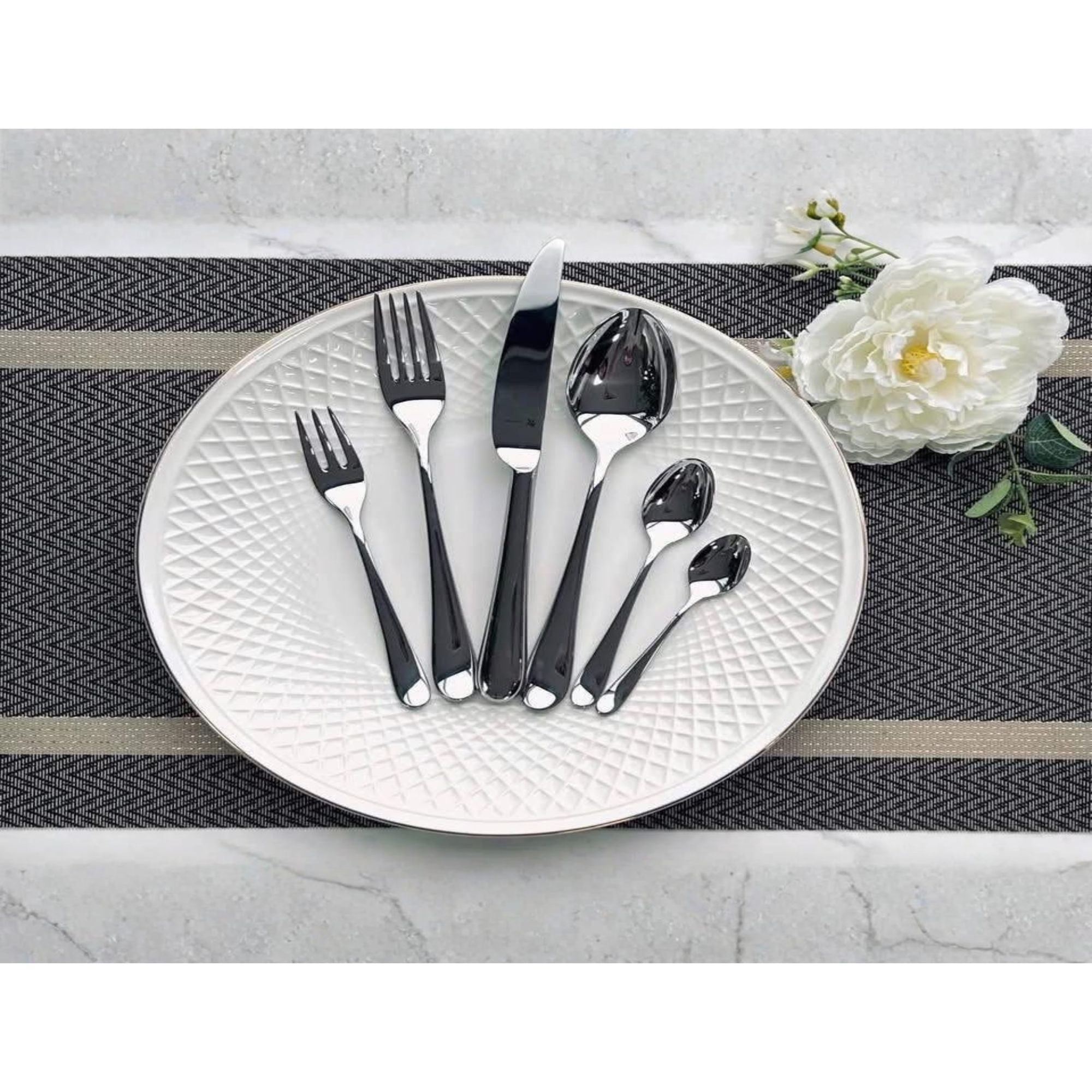 Set 36 Món Dao Thìa Dĩa WMF Merit - Đỉnh Cao Nghệ Thuật Bàn Tiệc Chuẩn Đức