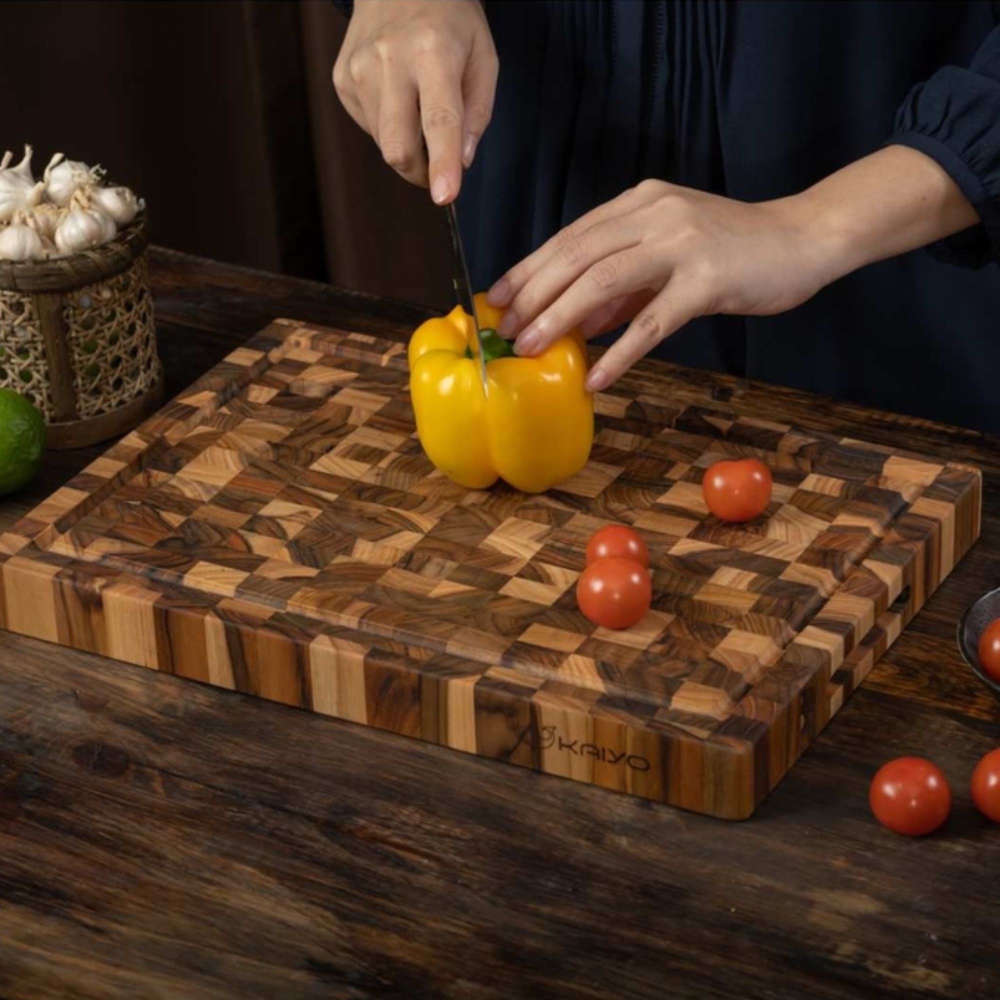 Thớt Gỗ Teak Kaiyo Nhật Bản Chính Hãng - Giải Pháp Hoàn Hảo Cho Không Gian Bếp Hiện Đại