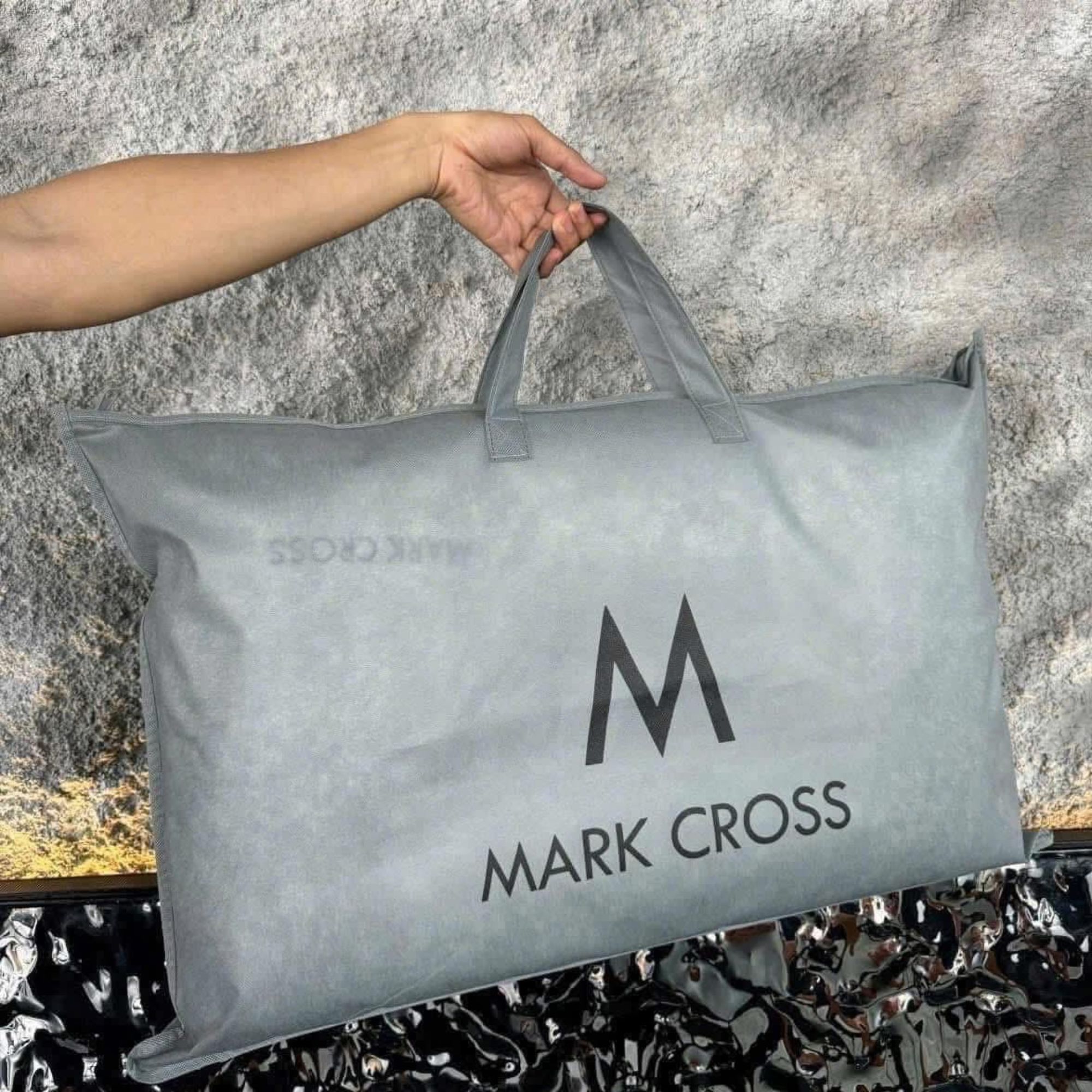 Cặp Gối Mark Cross Thượng Hạng New 2025 - Nâng Đỡ Cổ Vai Gáy Thư Giãn Đỉnh Cao