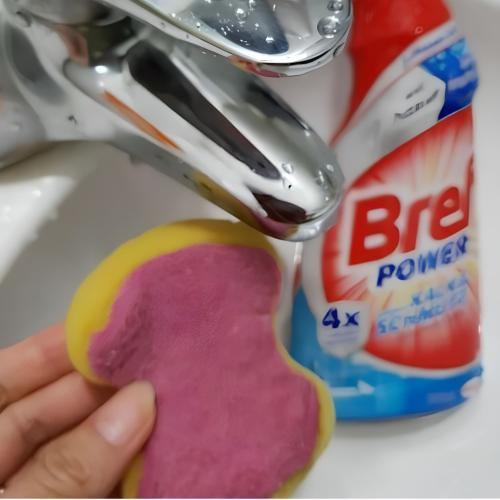 Xịt Vệ Sinh Bref Power 750ml - Đánh Bay Cặn Canxi Và Bụi Bẩn