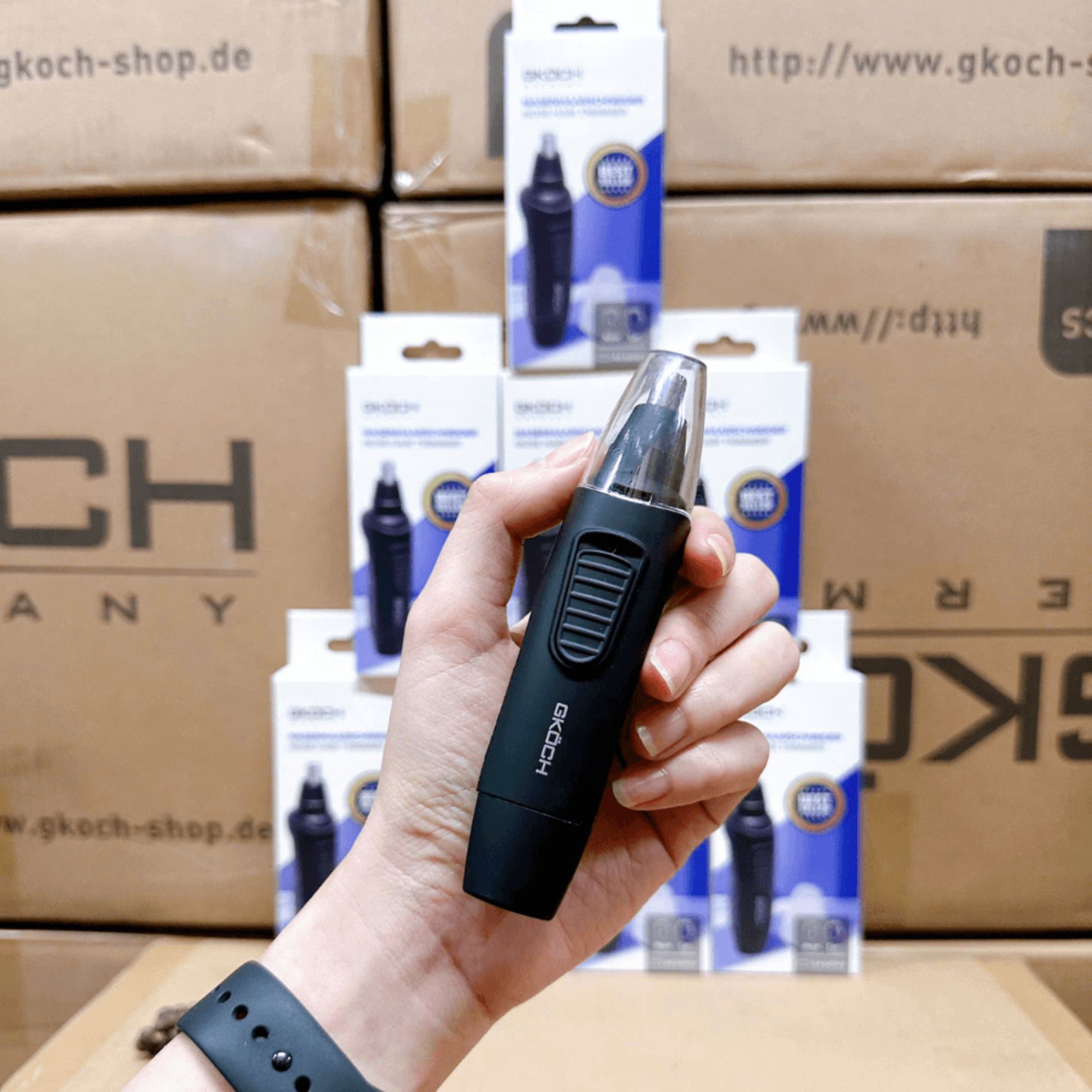 Máy Tỉa Lông Mũi GKÖCH SK129 - Phụ Kiện Nâng Tầm Phong Cách Quý Ông Hiện Đại