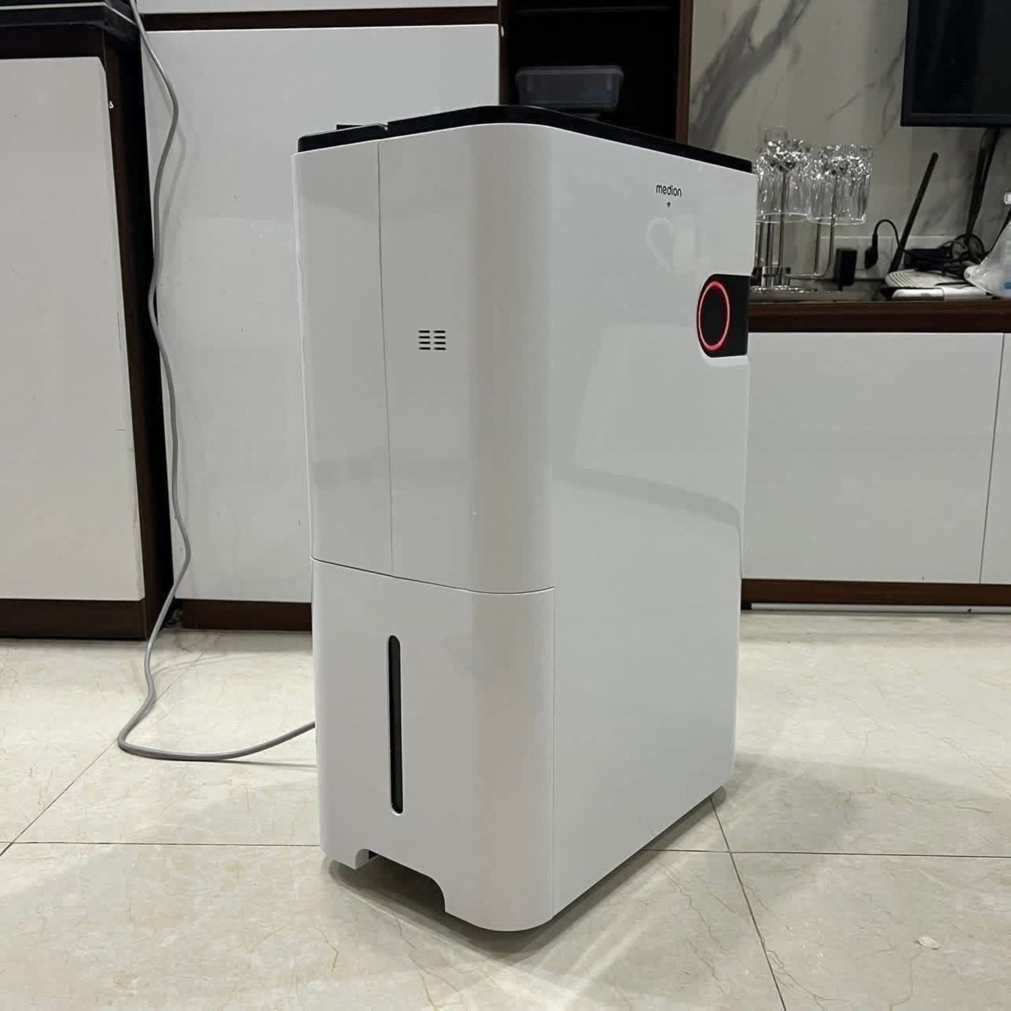 Máy Hút Ẩm Medion MD12044 24L - Giải Pháp Kiểm Soát Độ Ẩm Toàn Diện
