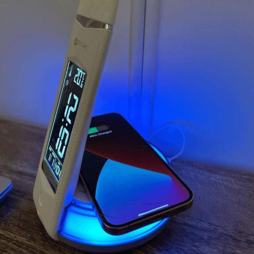 Đèn Học Chống Cận OttLite U8Q - Mảnh Ghép Hoàn Hảo Cho Không Gian Làm Việc Hiện Đại