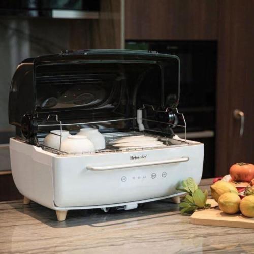 Máy Sấy Bát Heim Chef UVC 70L HK143 - Giải Pháp Diệt Khuẩn Toàn Diện Cho Gian Bếp Hiện Đại