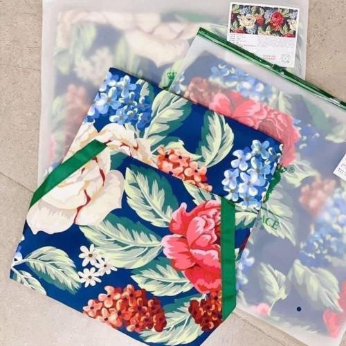 Tạp Dề Hoa Magrace Chống Thấm Cao Cấp - Giải Pháp Bảo Vệ Toàn Diện Cùng Phong Cách Thanh Lịch