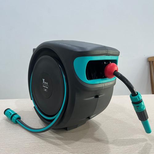 Bộ Rulo Vòi Tưới Tự Thu DAYE 15m - Giải Pháp Chăm Sóc Sân Vườn Tiện Ích Toàn Diện