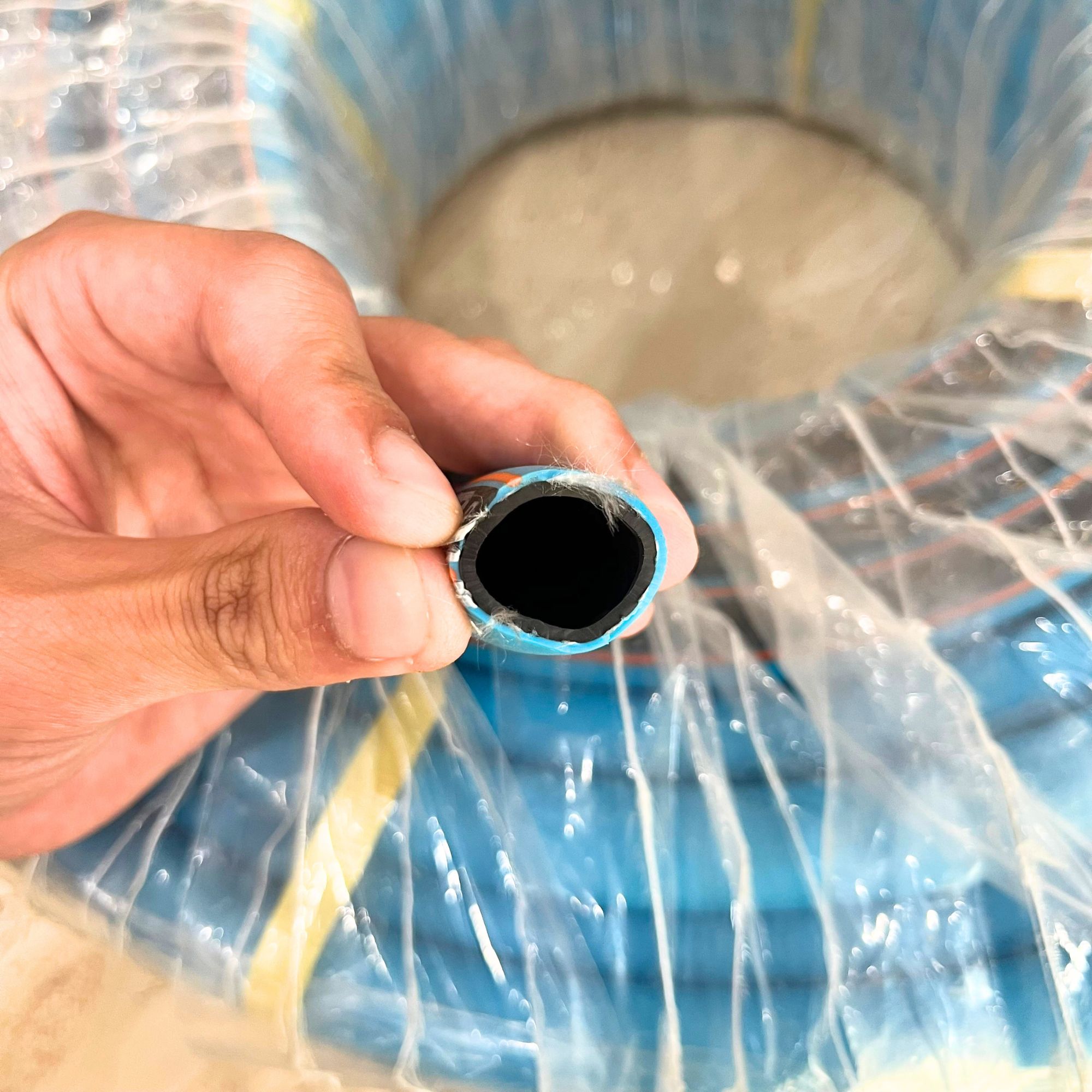 Ống Dây Nước Tưới Cây Unigawa 50m - Giải Pháp Dẫn Nước Bền Bỉ