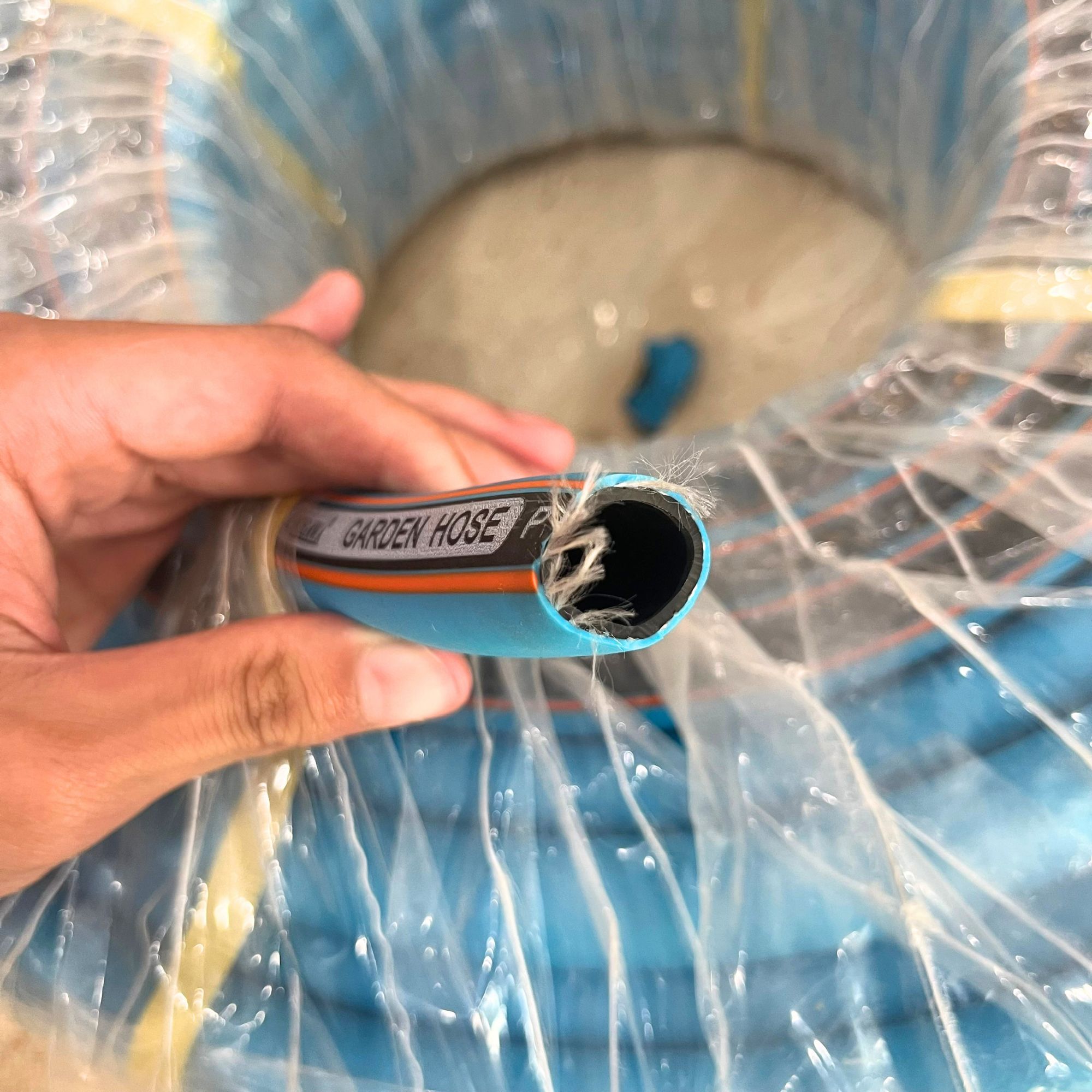 Ống Dây Nước Tưới Cây Unigawa 50m - Giải Pháp Dẫn Nước Bền Bỉ